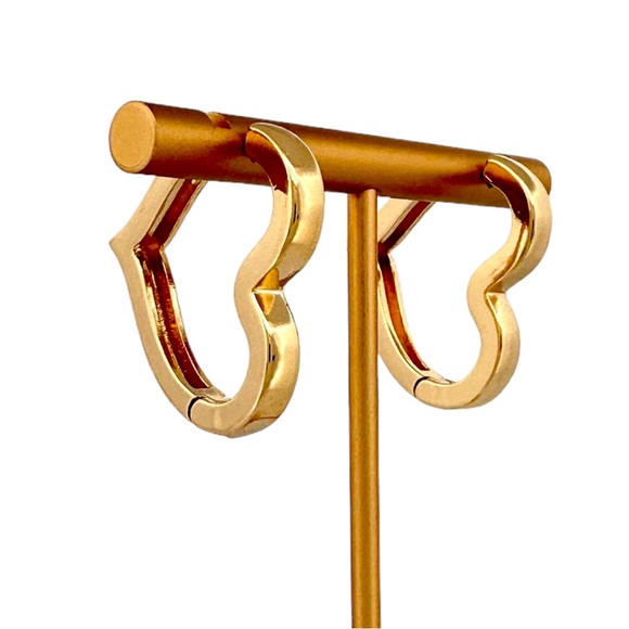 Heart-Shaped Gold Hoop Minimalist Earrings - Hypoallergenic Stainless Steel NEW - Picture 1 of 5